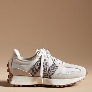 New Balance 327. Leopard print size 81/2